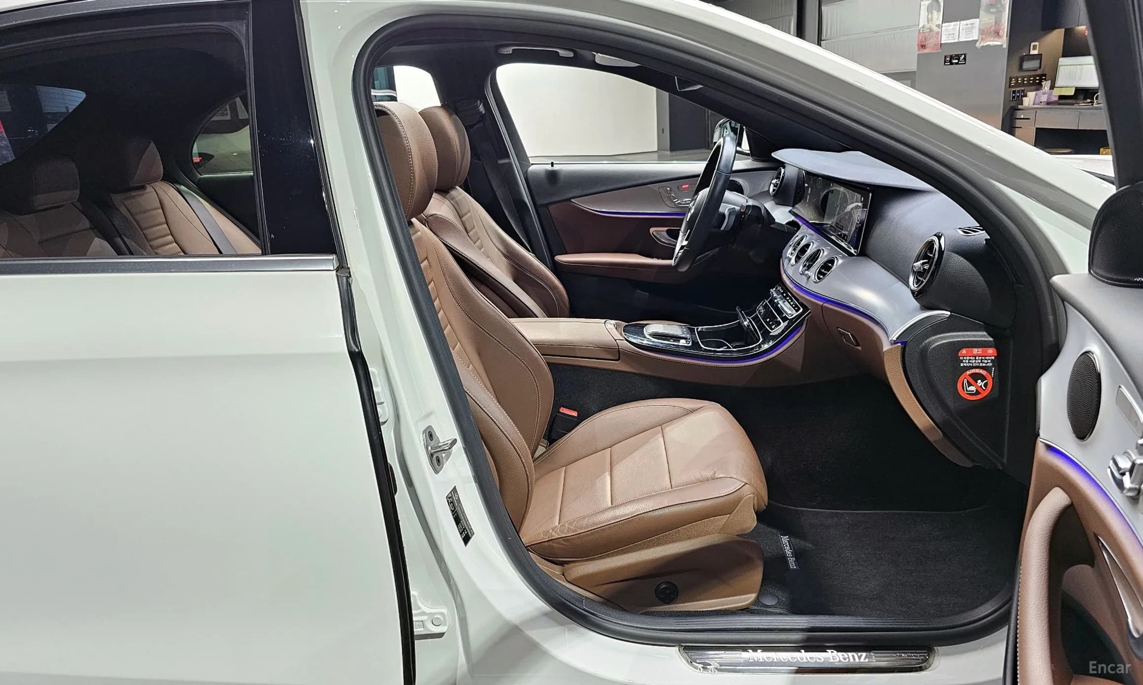 E-Class W213