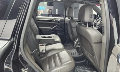 New Cayenne