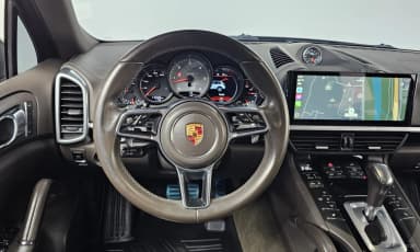 New Cayenne