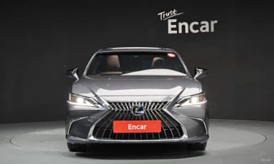 ES300h 7th Generation
