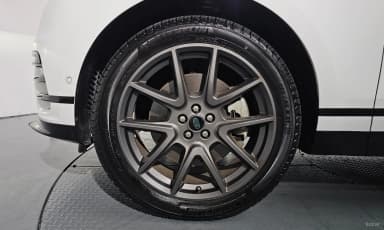 Range Rover Bella