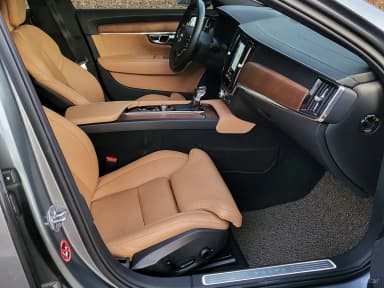S90