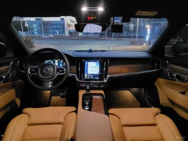 S90