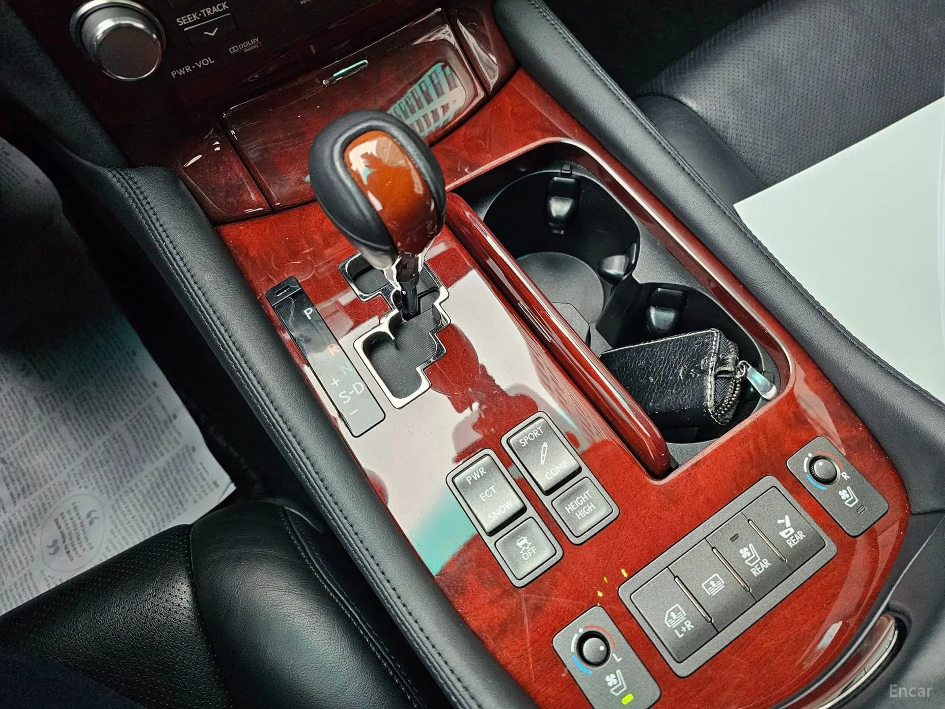 LS460