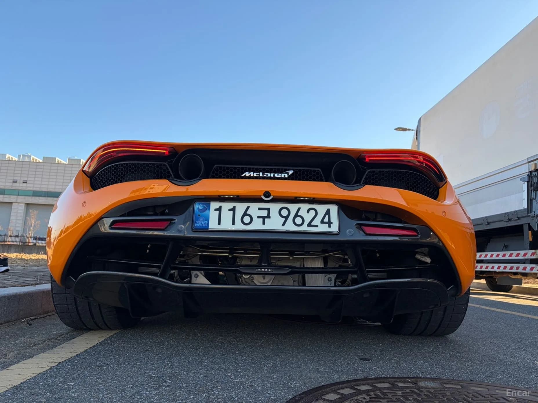 720S