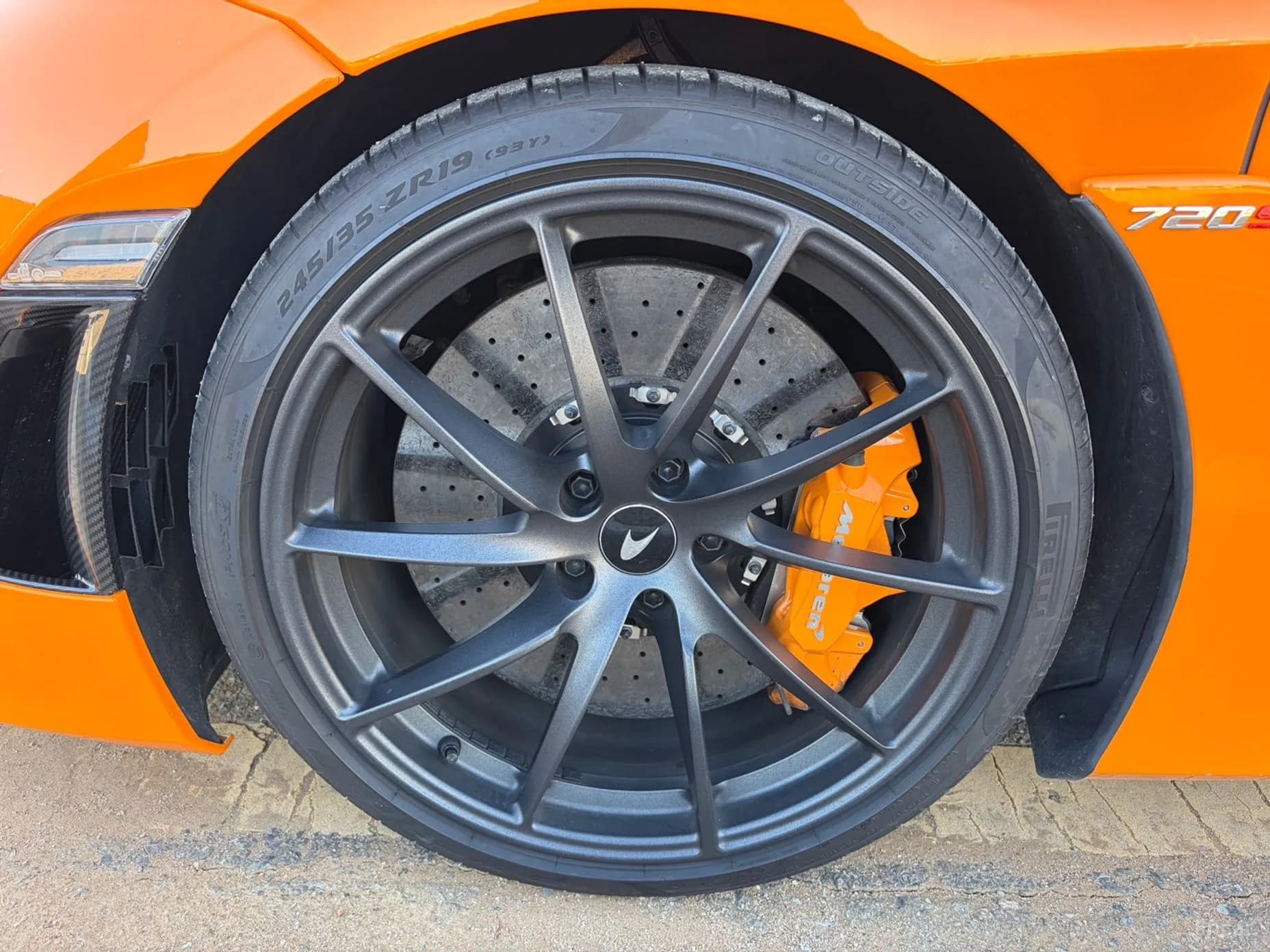 720S
