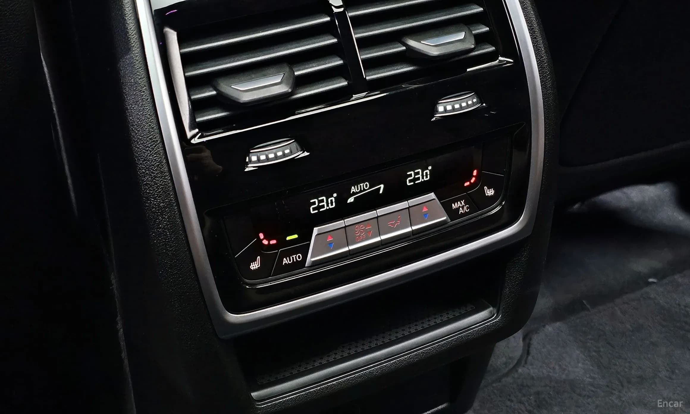X6 (G06)