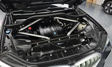 X6 (G06)