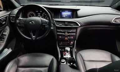 QX30