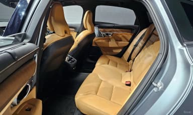S90