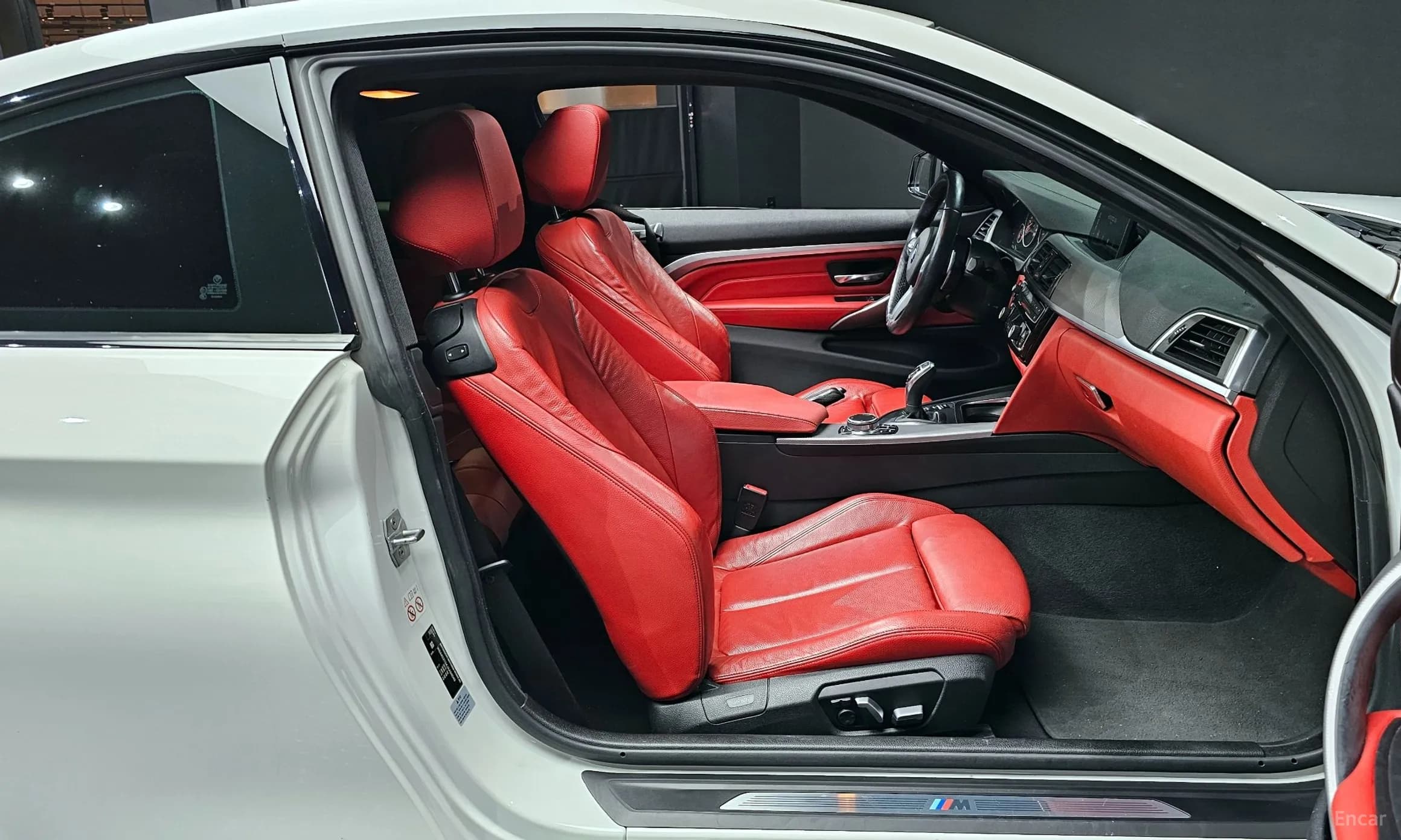 Series 4 (F32)