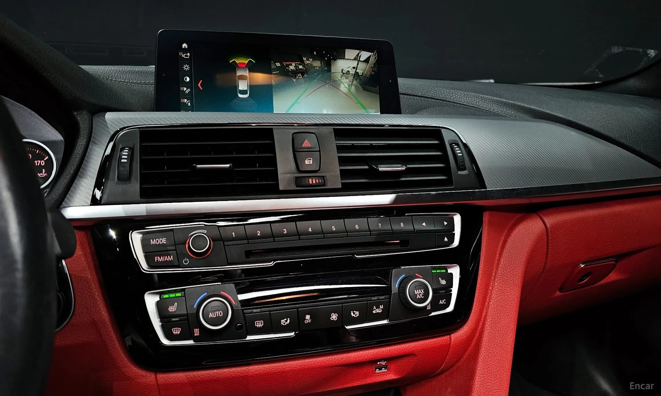 Series 4 (F32)