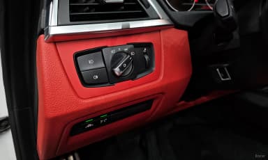 Series 4 (F32)