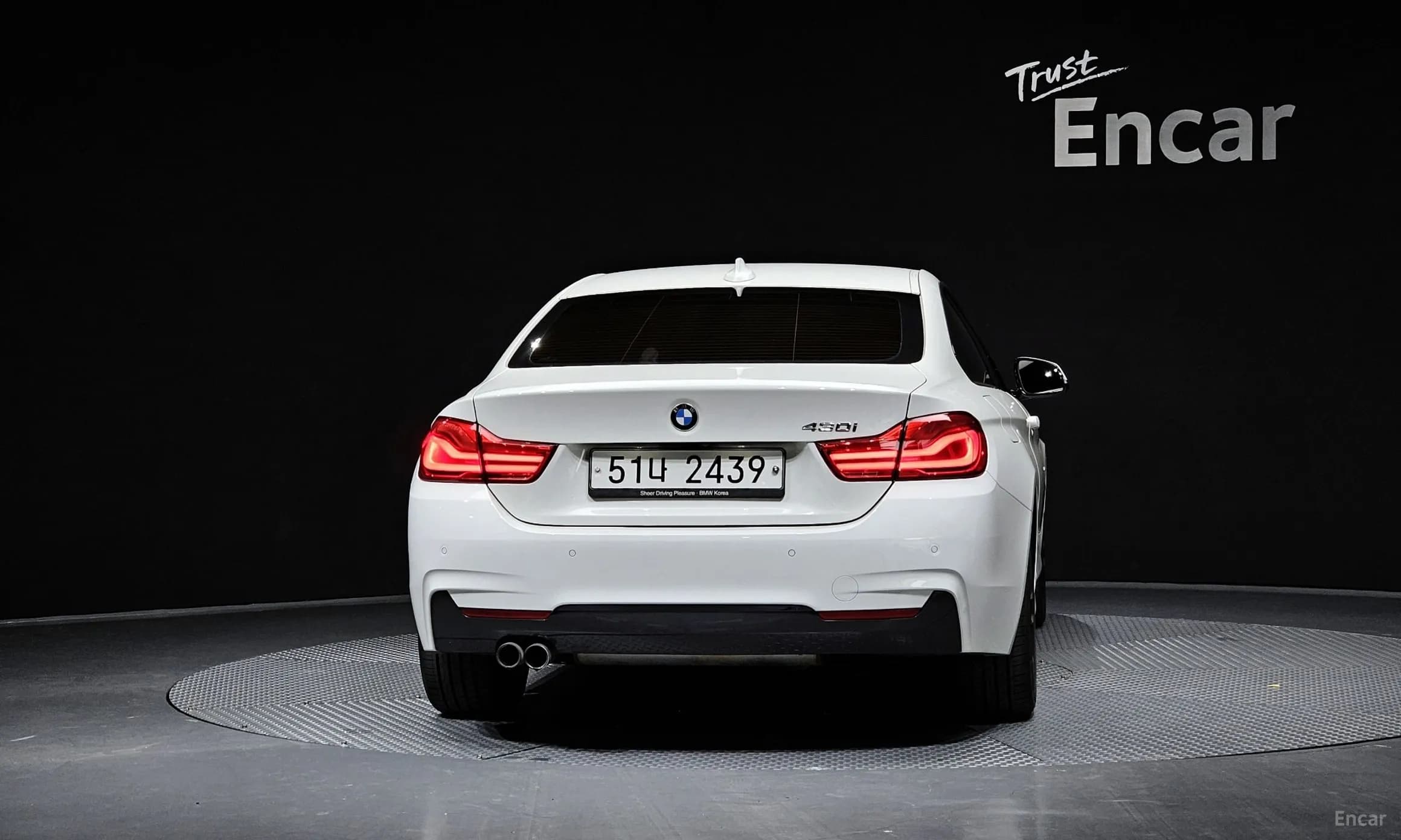 Series 4 (F32)