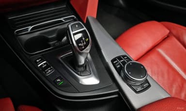 Series 4 (F32)