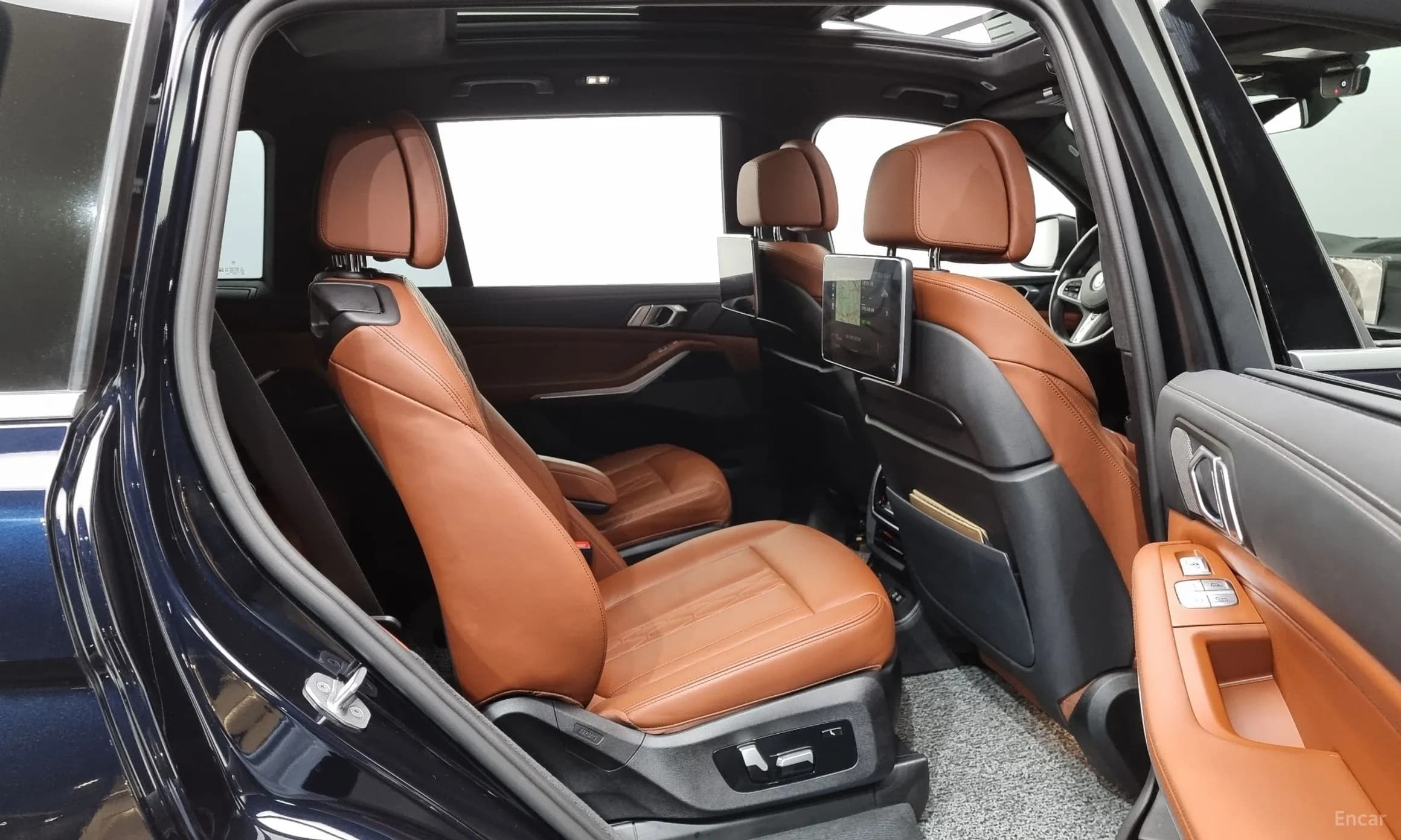 X7 (G07)