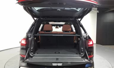 X7 (G07)
