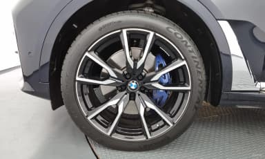 X7 (G07)