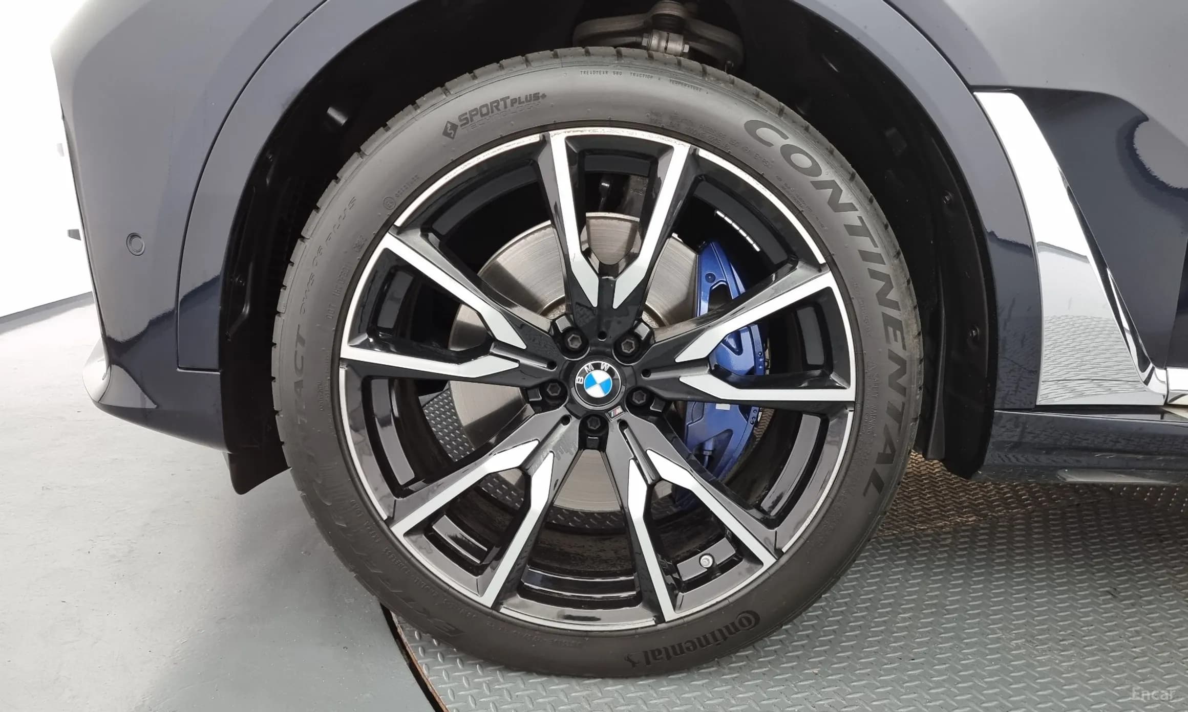 X7 (G07)