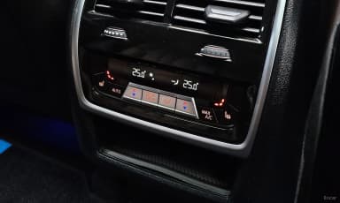 X6 (G06)