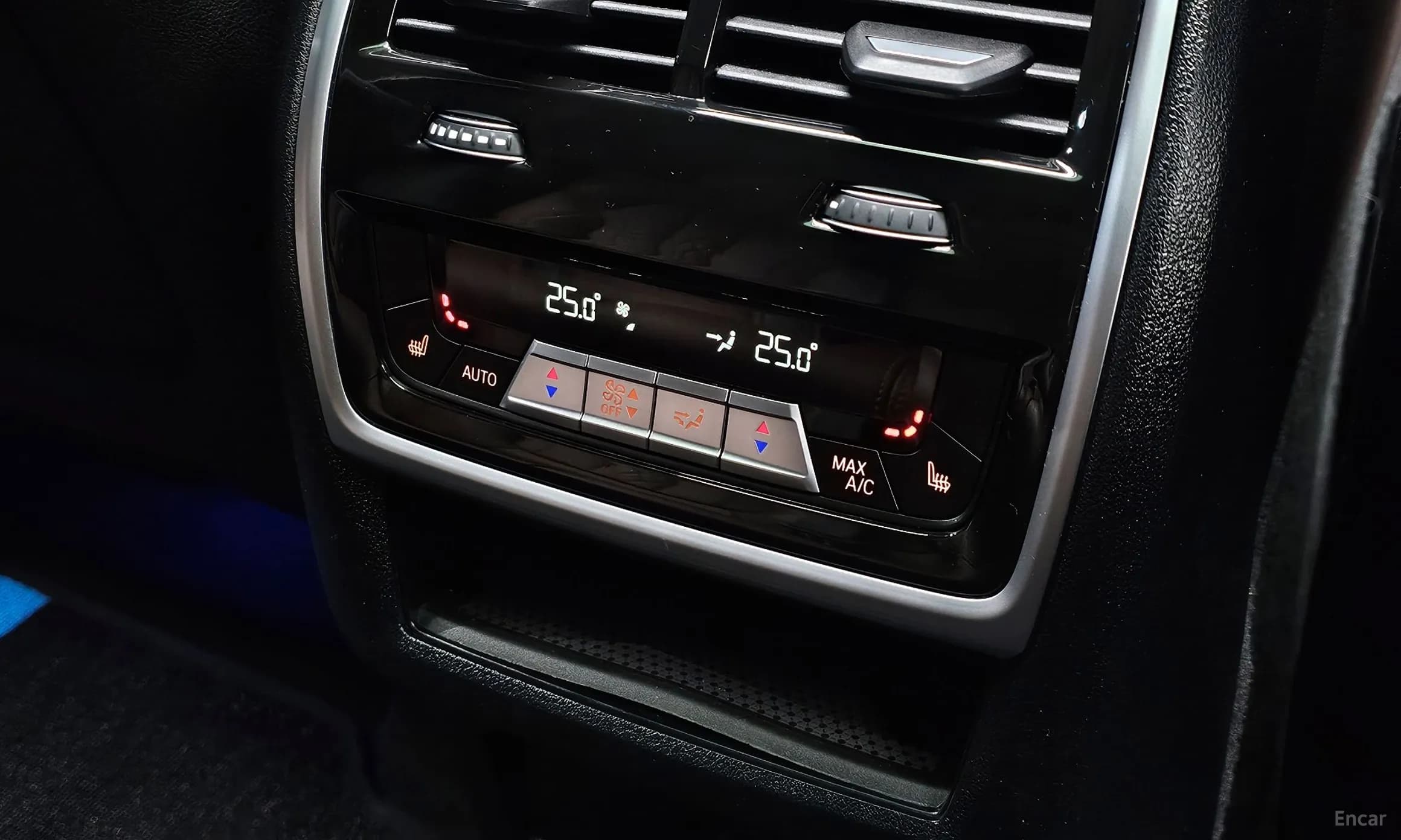 X6 (G06)