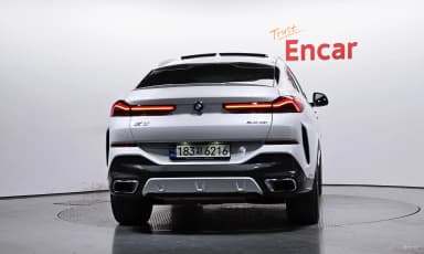 X6 (G06)