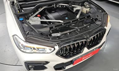 X6 (G06)