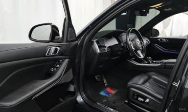 X5 (G05)