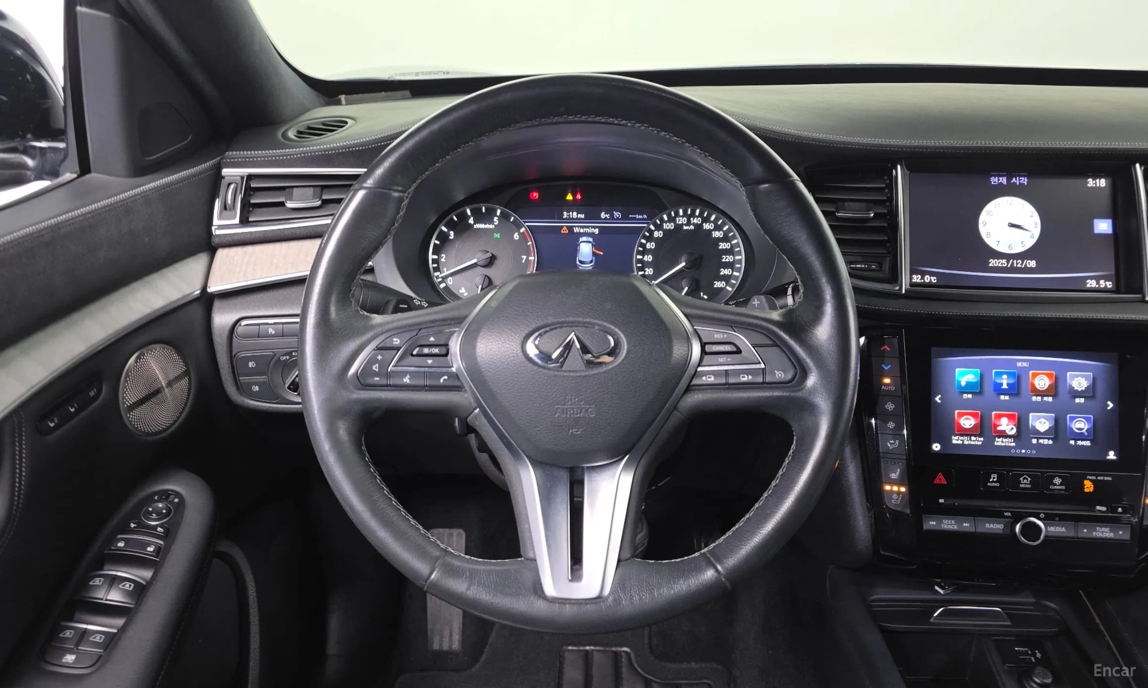 QX50 (P71A)