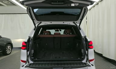 X5 (G05)