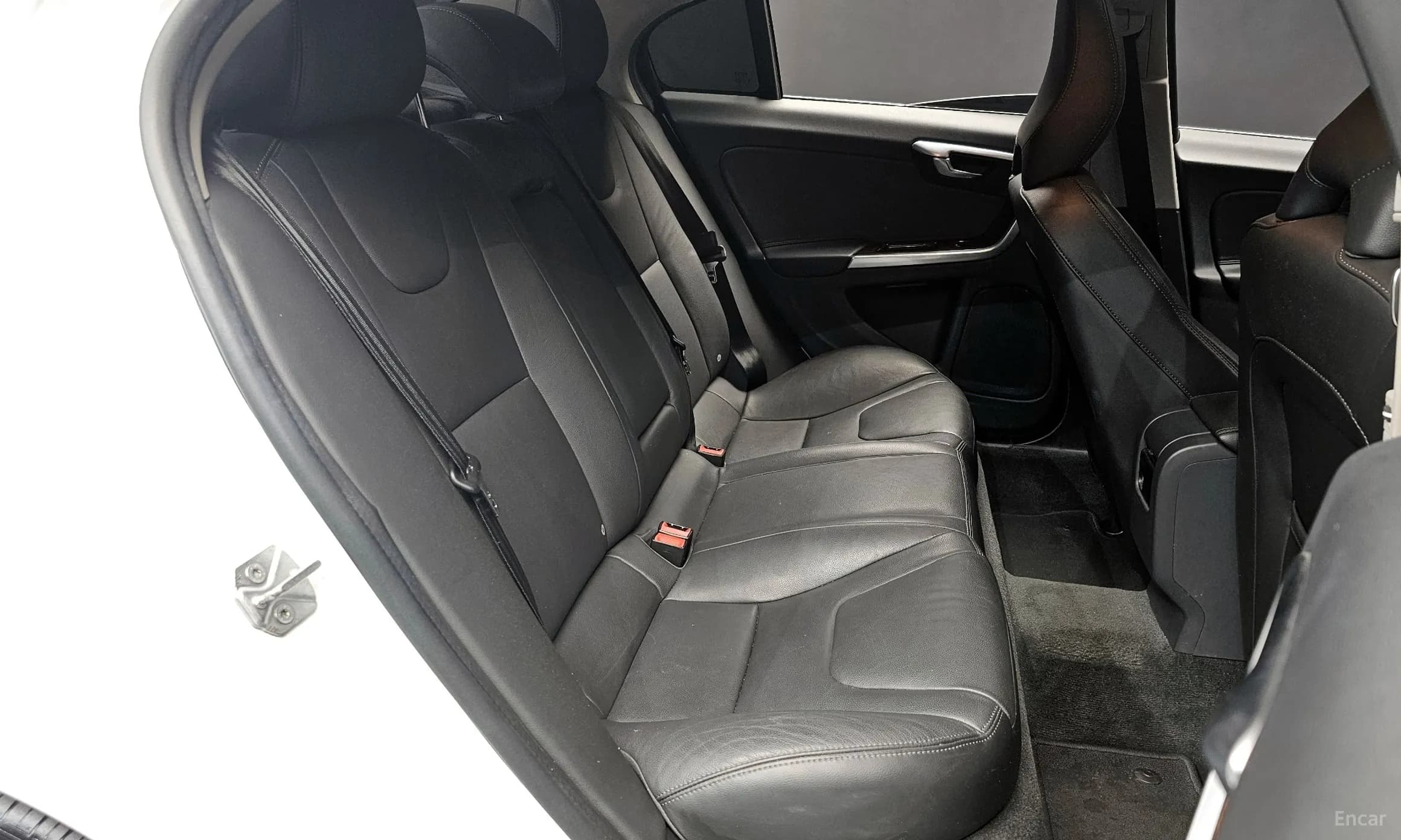 S60