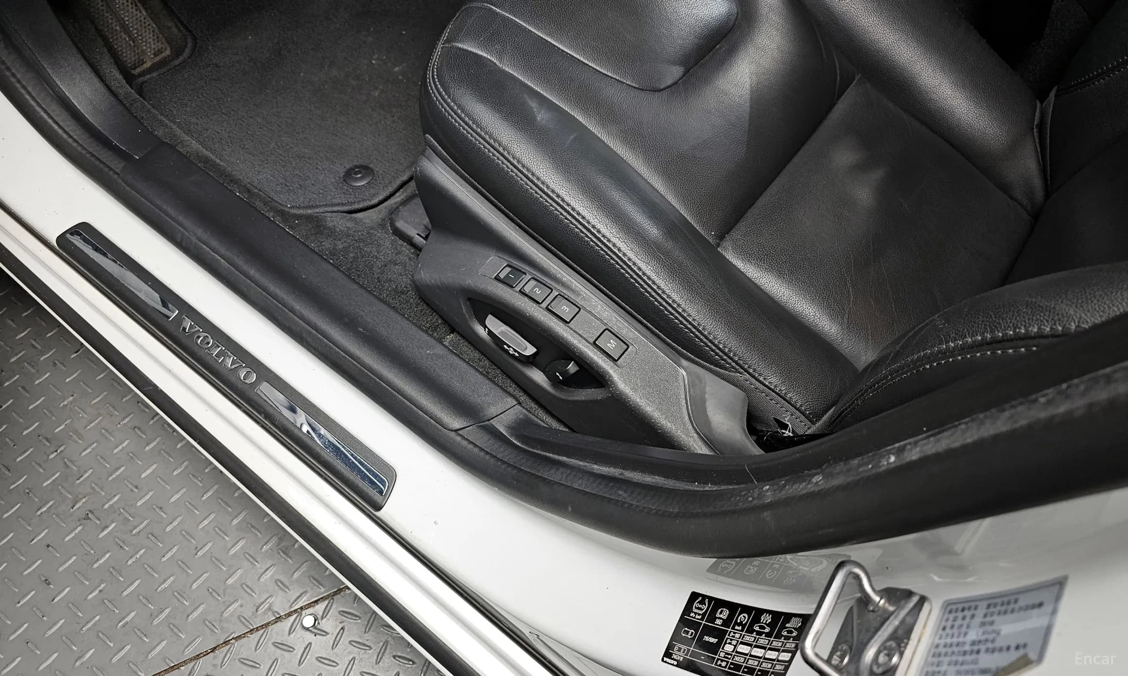 S60