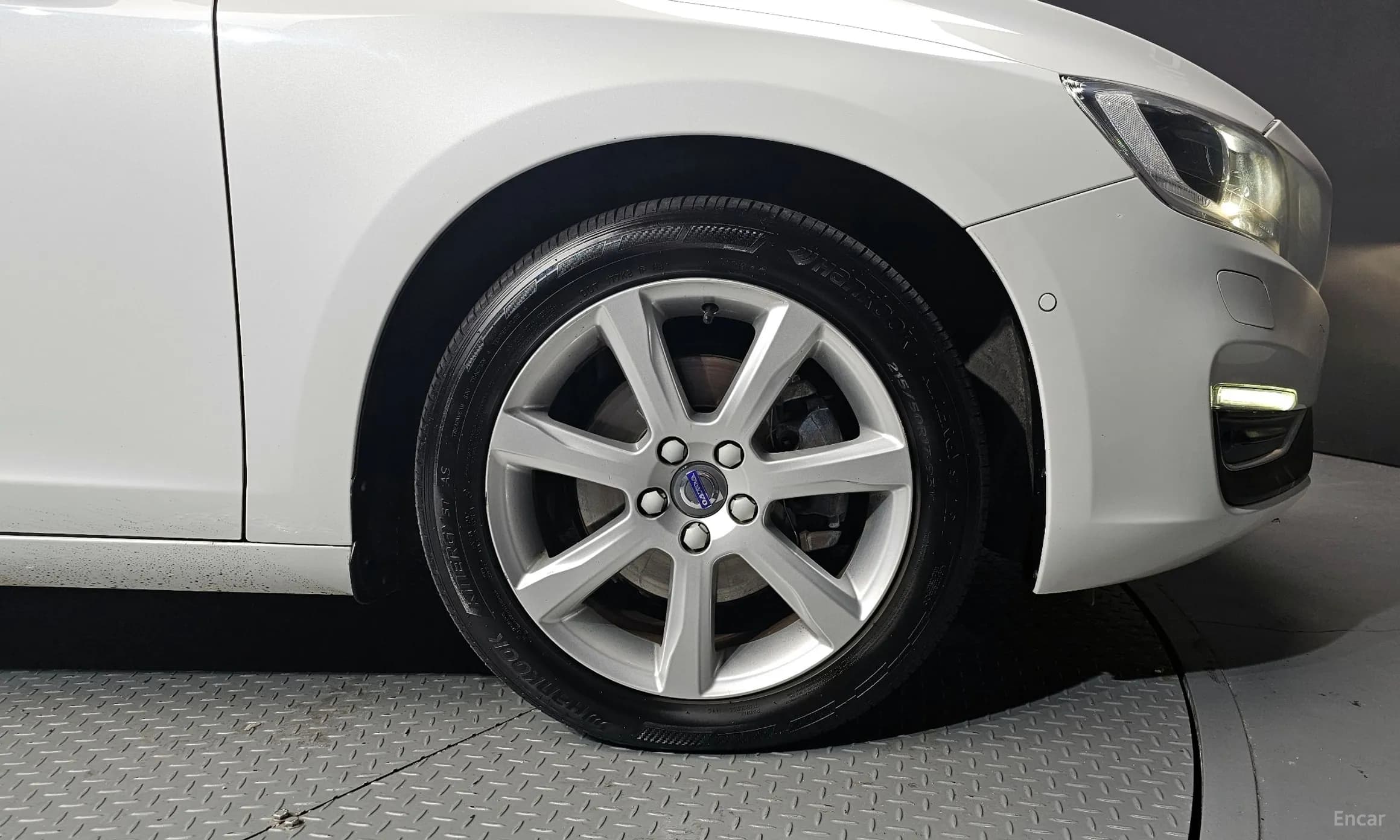 S60