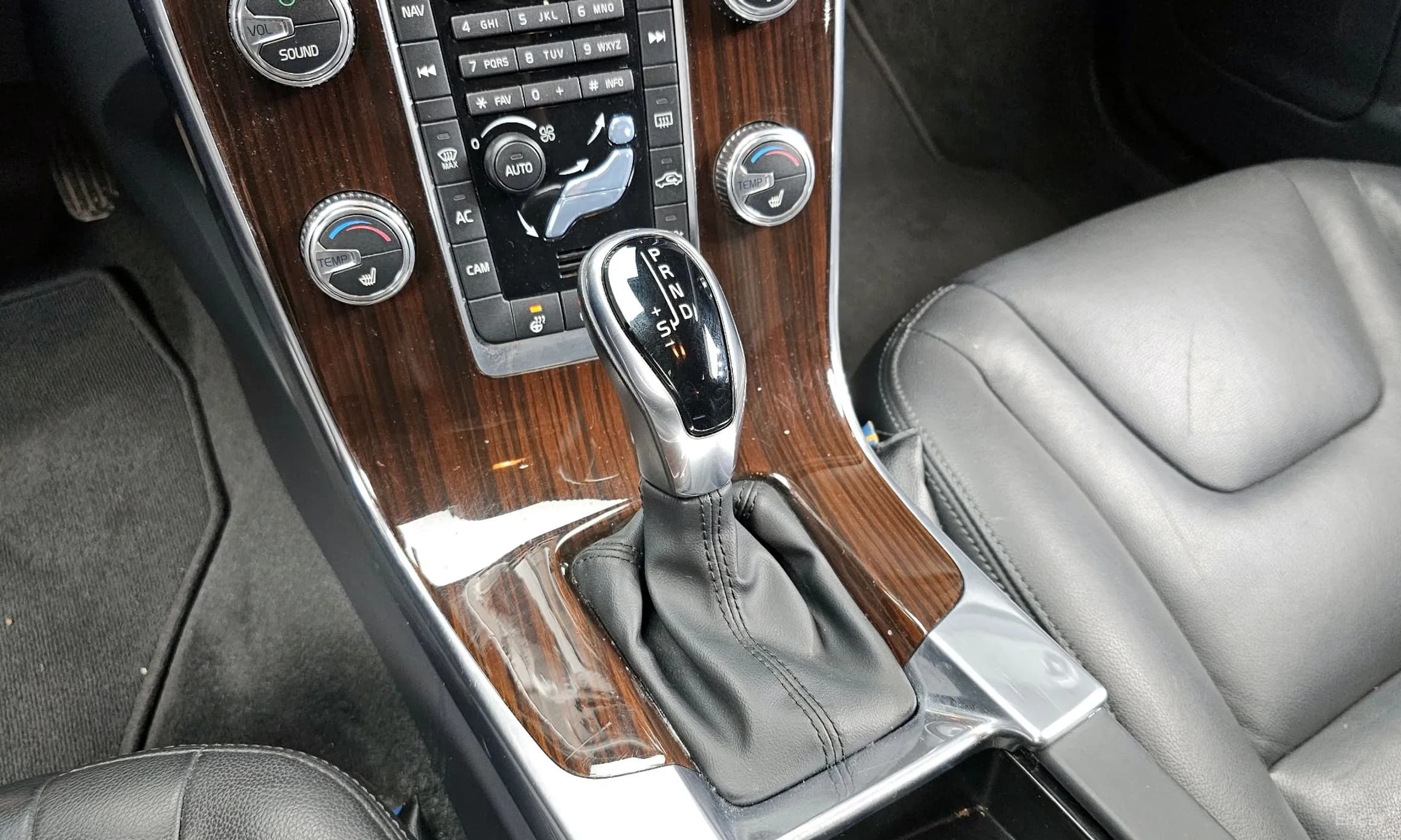 S60