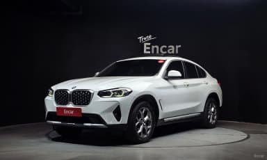 X4 (G02)