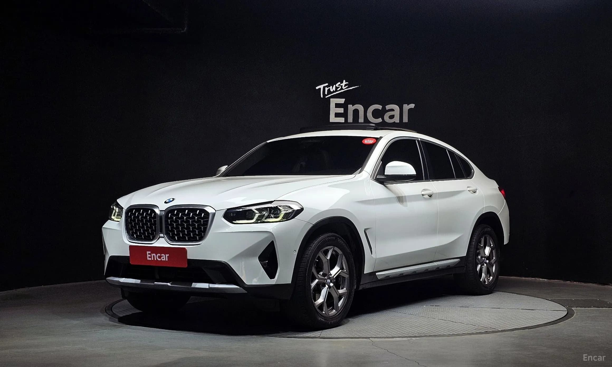 X4 (G02)