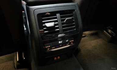 X4 (G02)