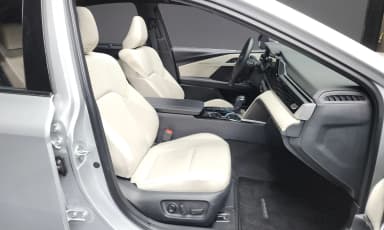 Camry (XV80)
