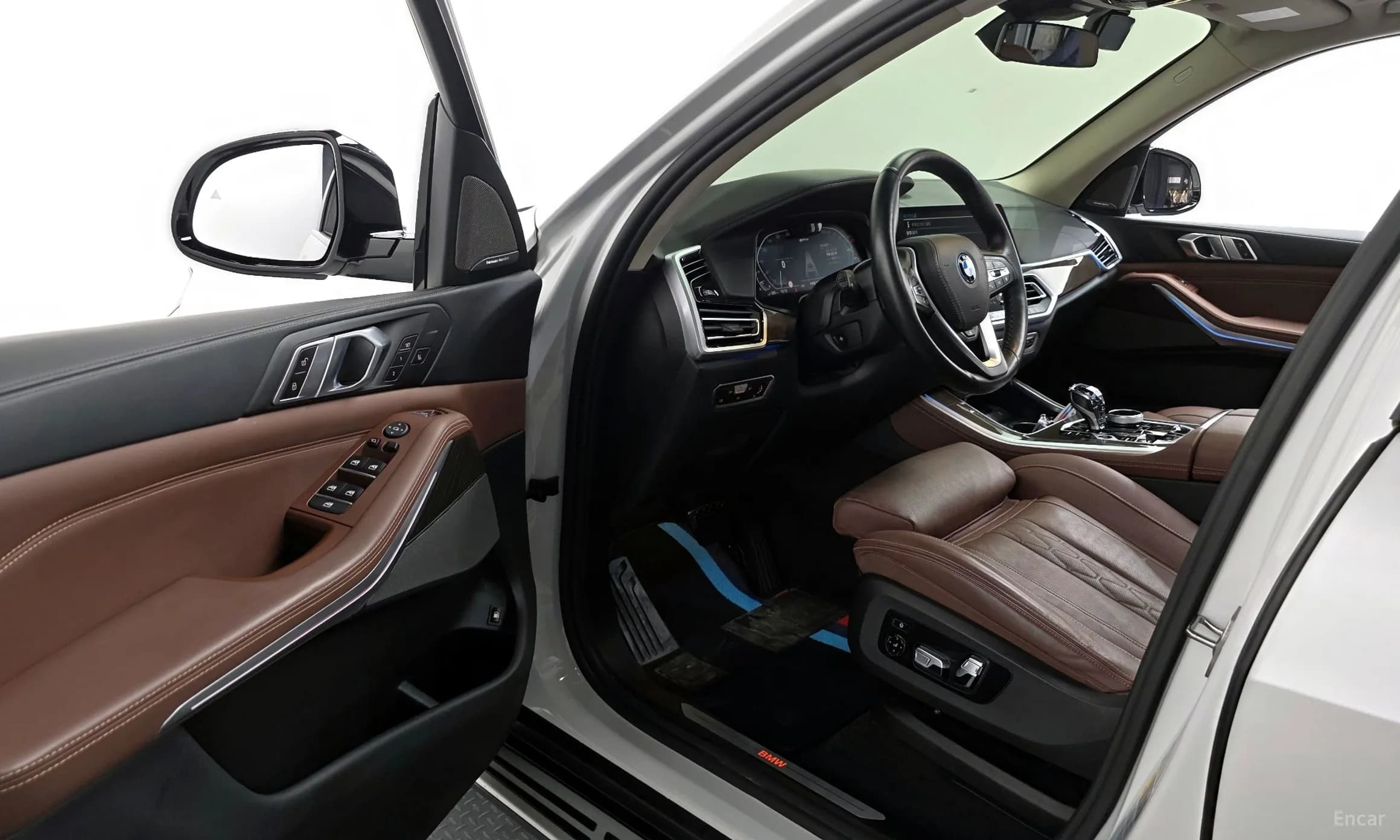 X5 (G05)