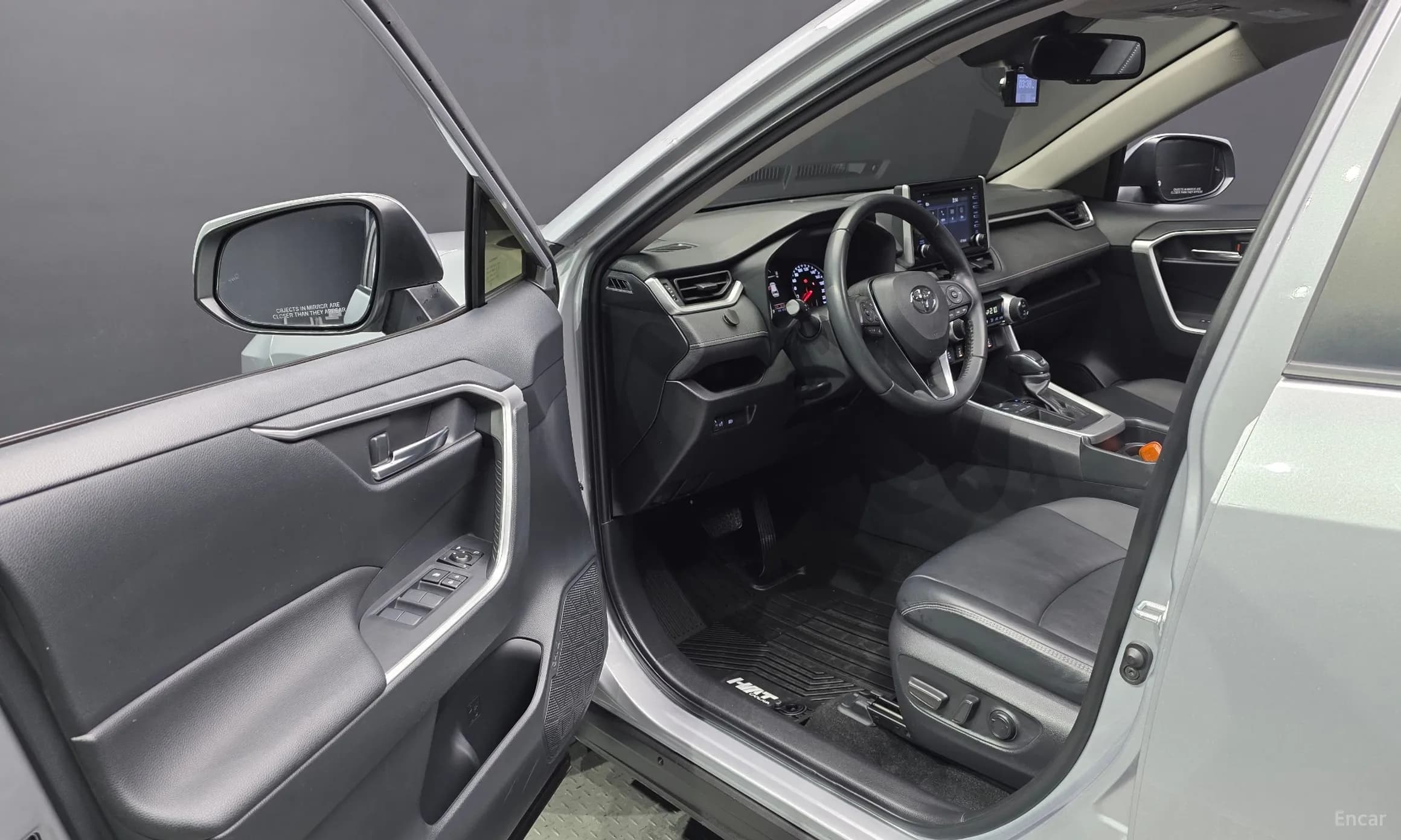 RAV4 5th Generation
