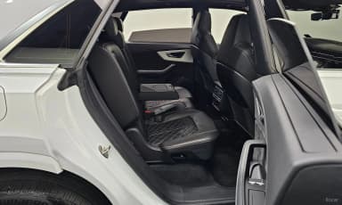 Q8 (4M)