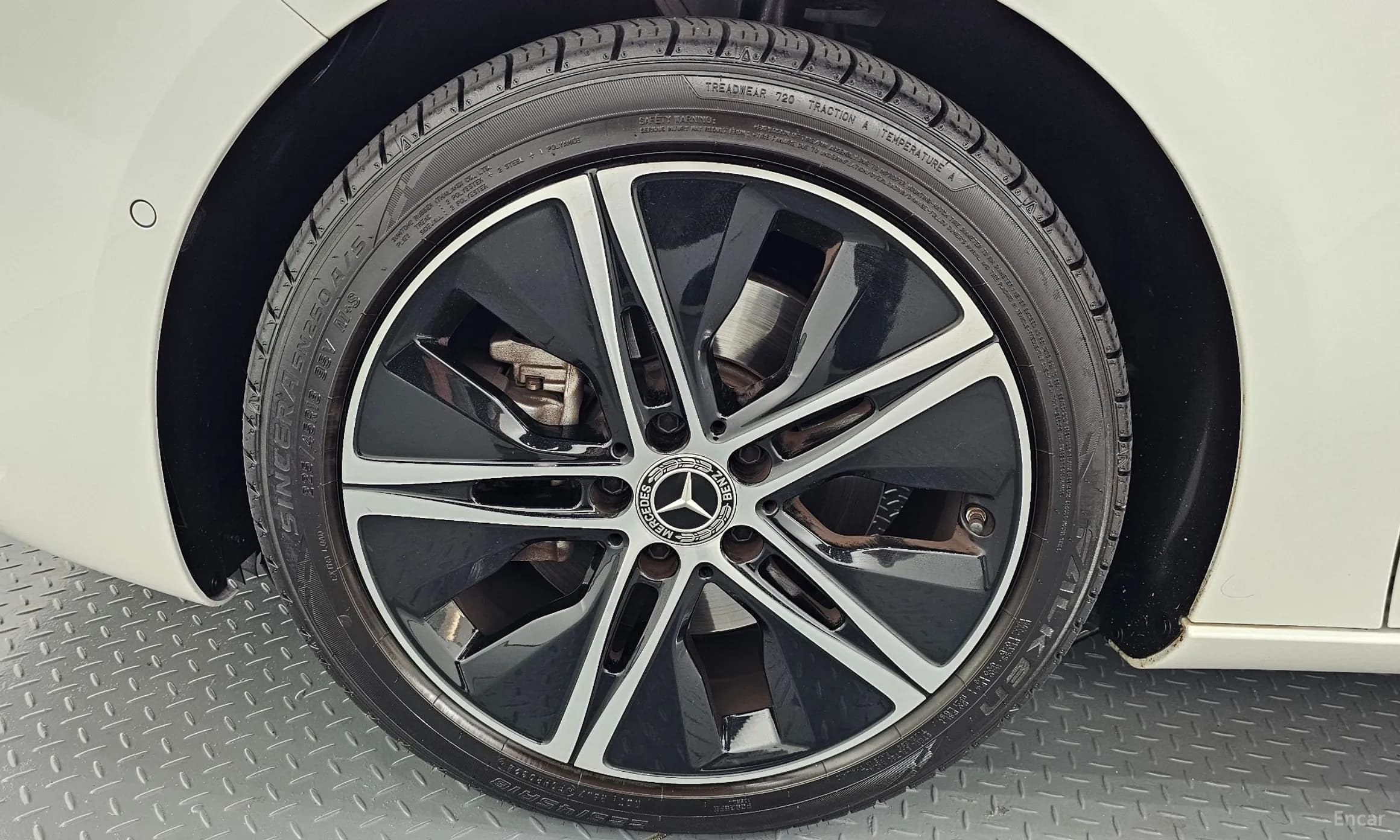 A-Class W177