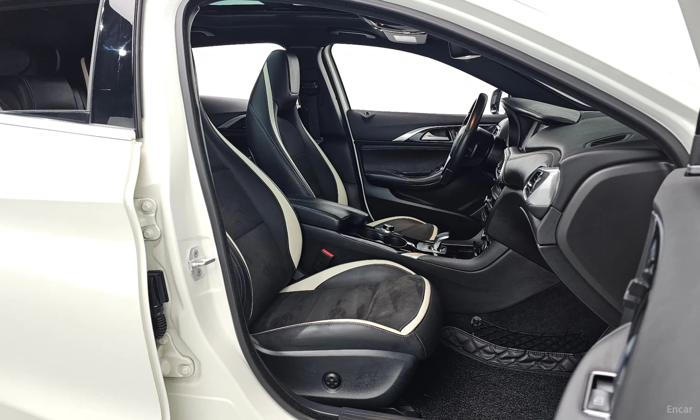 Q30