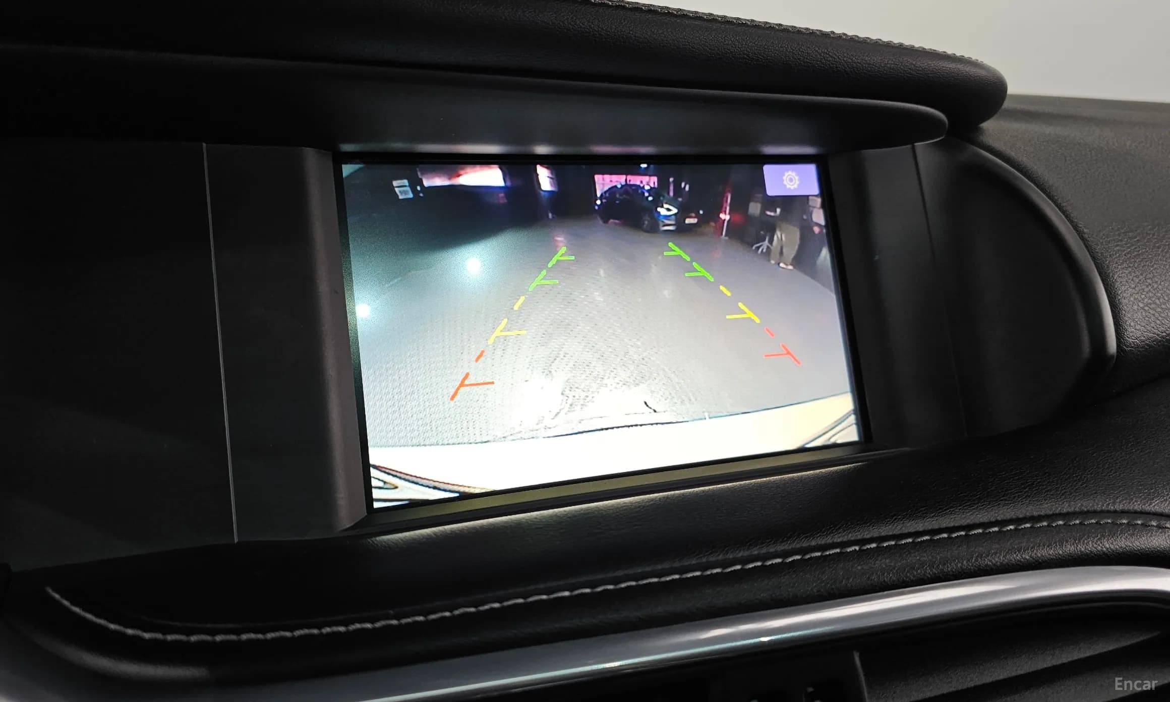 Q30