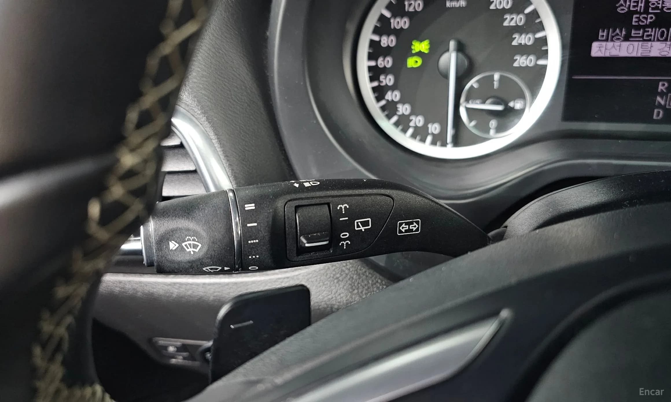 Q30