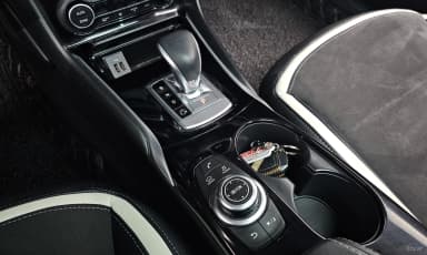 Q30
