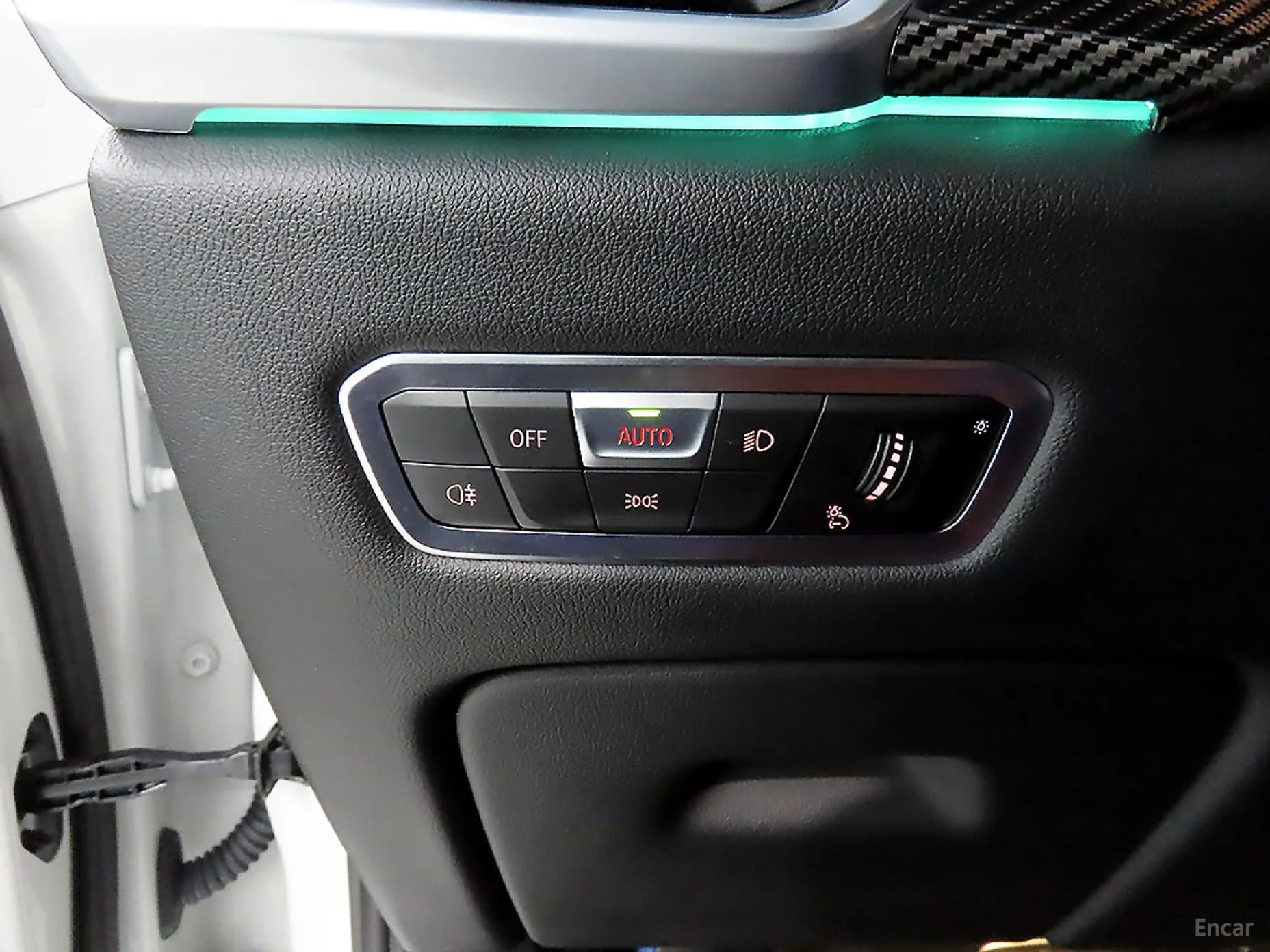 X6 (G06)