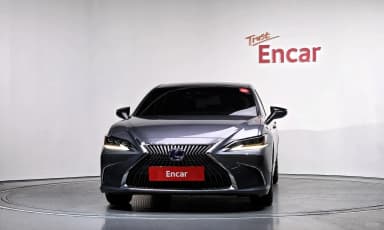 ES300h 7th Generation