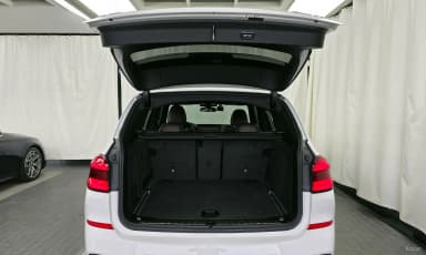 X3 (G01)