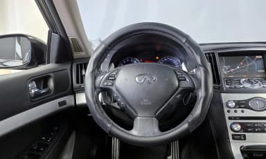 G37